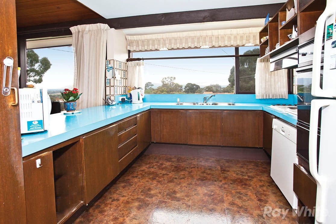 131 Jells Road, WHEELERS HILL VIC 3150, Wheelers Hill - Thumbnail 4