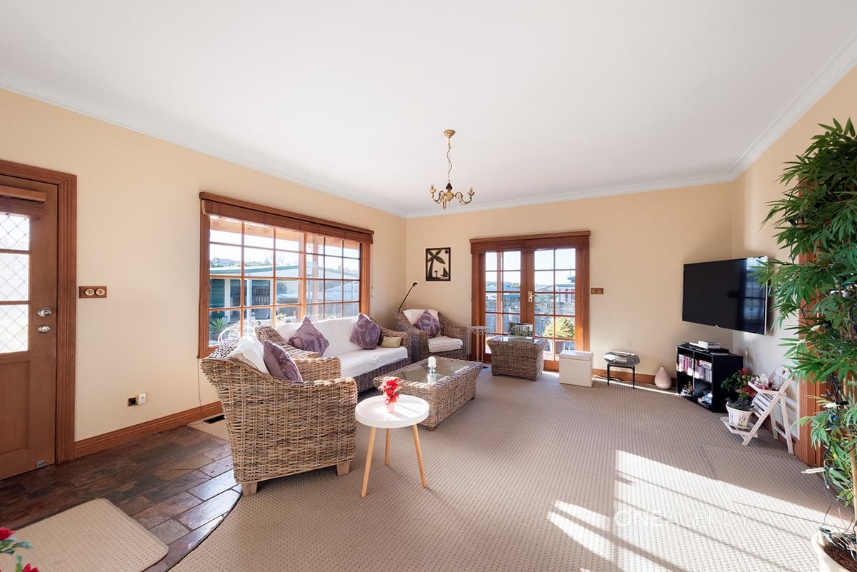 8 Monnington Street, Upper Burnie, Upper Burnie - Thumbnail 5