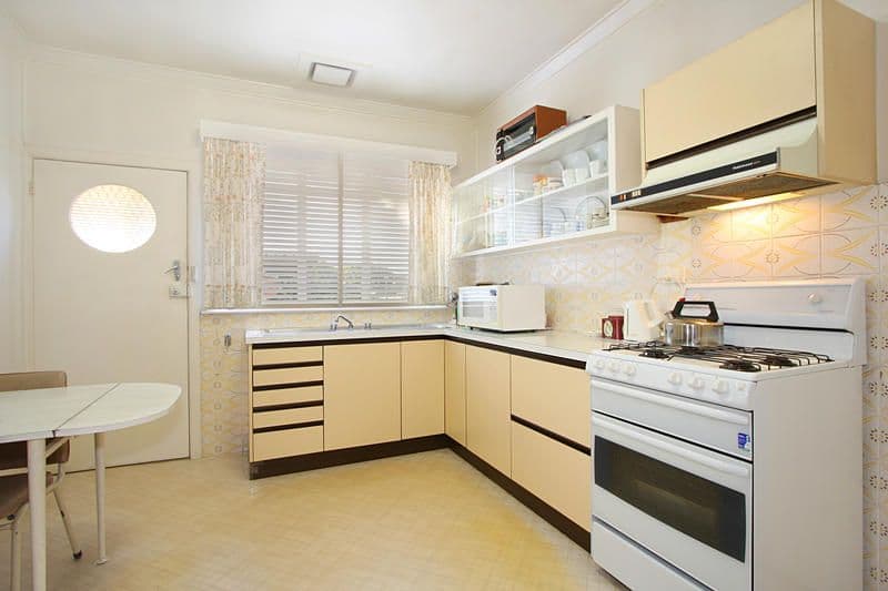 9 Kinlock Avenue, MURRUMBEENA VIC 3163, Murrumbeena - Thumbnail 3