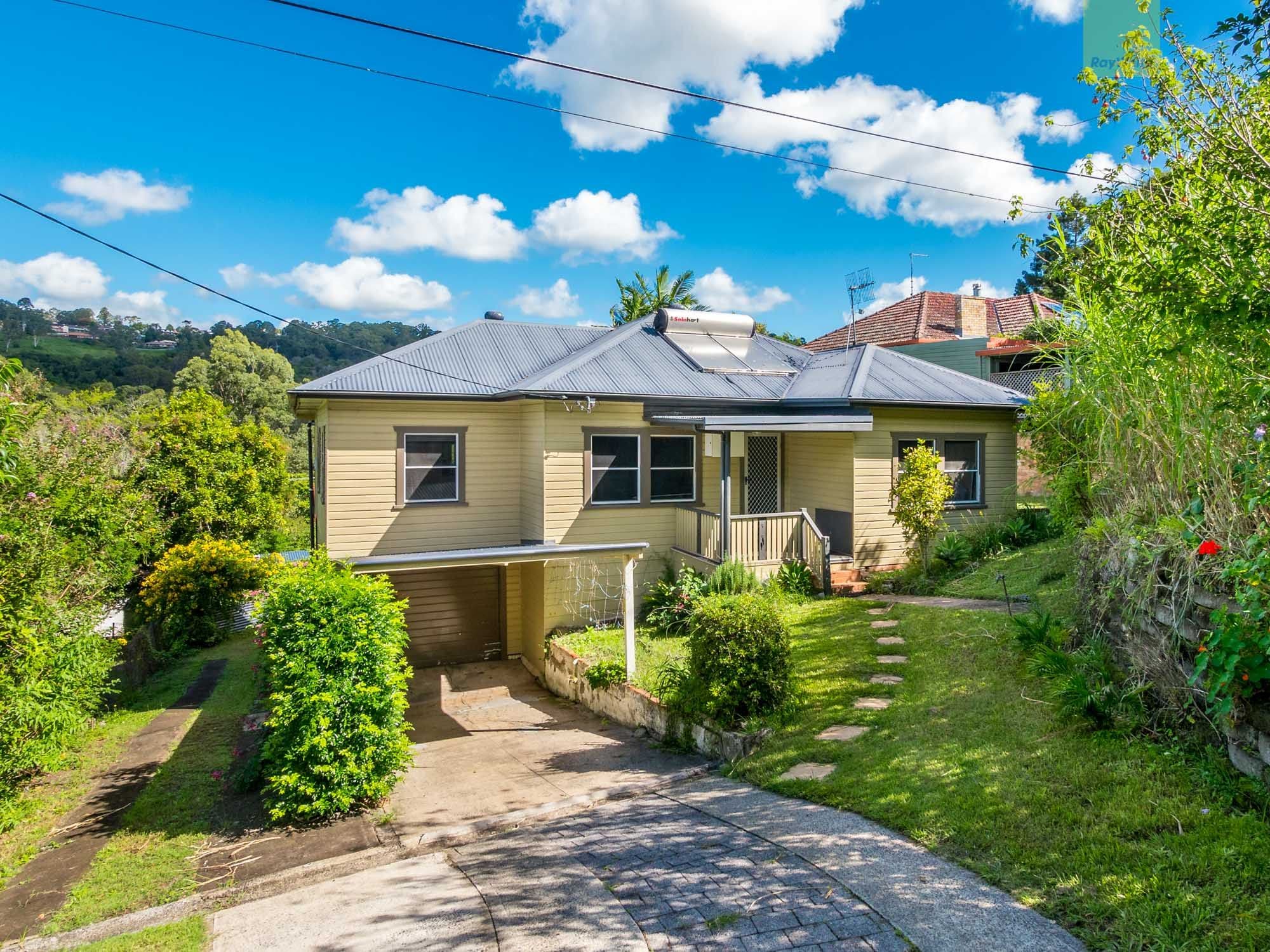 3 Showview Street, Girards Hill - Image 1