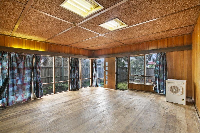 6 Theodore Avenue, NOBLE PARK VIC 3174, Noble Park - Thumbnail 3