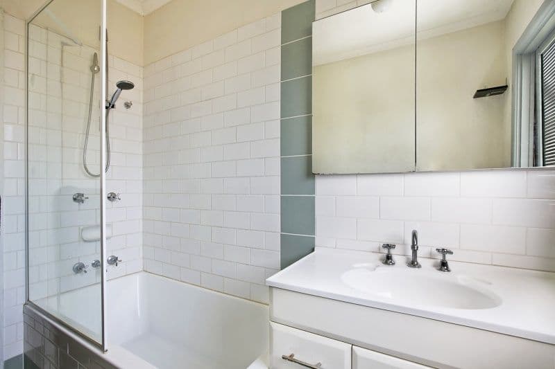 6 Theodore Avenue, NOBLE PARK VIC 3174, Noble Park - Thumbnail 5