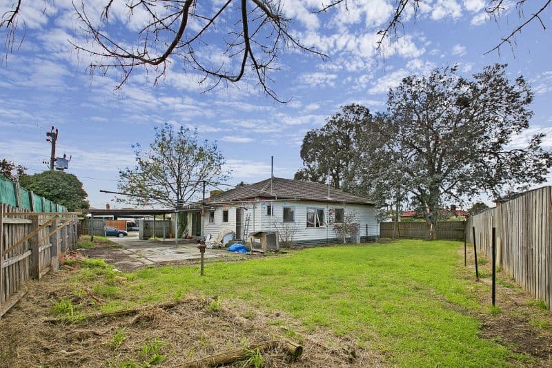 6 Theodore Avenue, NOBLE PARK VIC 3174, Noble Park - Thumbnail 7