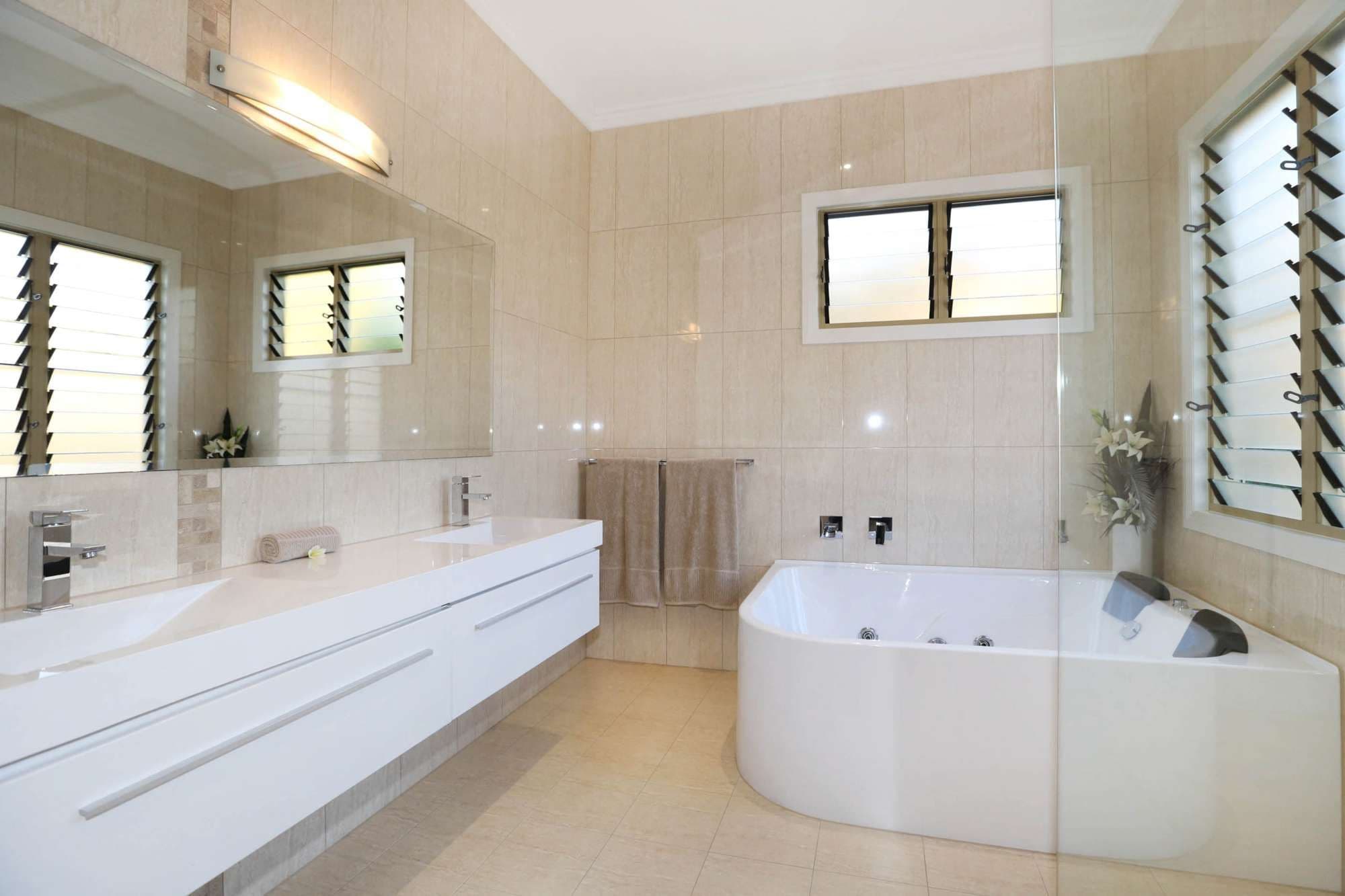 20 The Point, CASTLE HILL QLD 4810, Castle Hill - Thumbnail 4