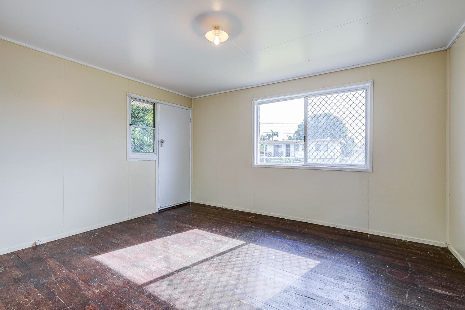 8 Brownvale Street, Logan Central QLD 4114, Logan Central - Thumbnail 7