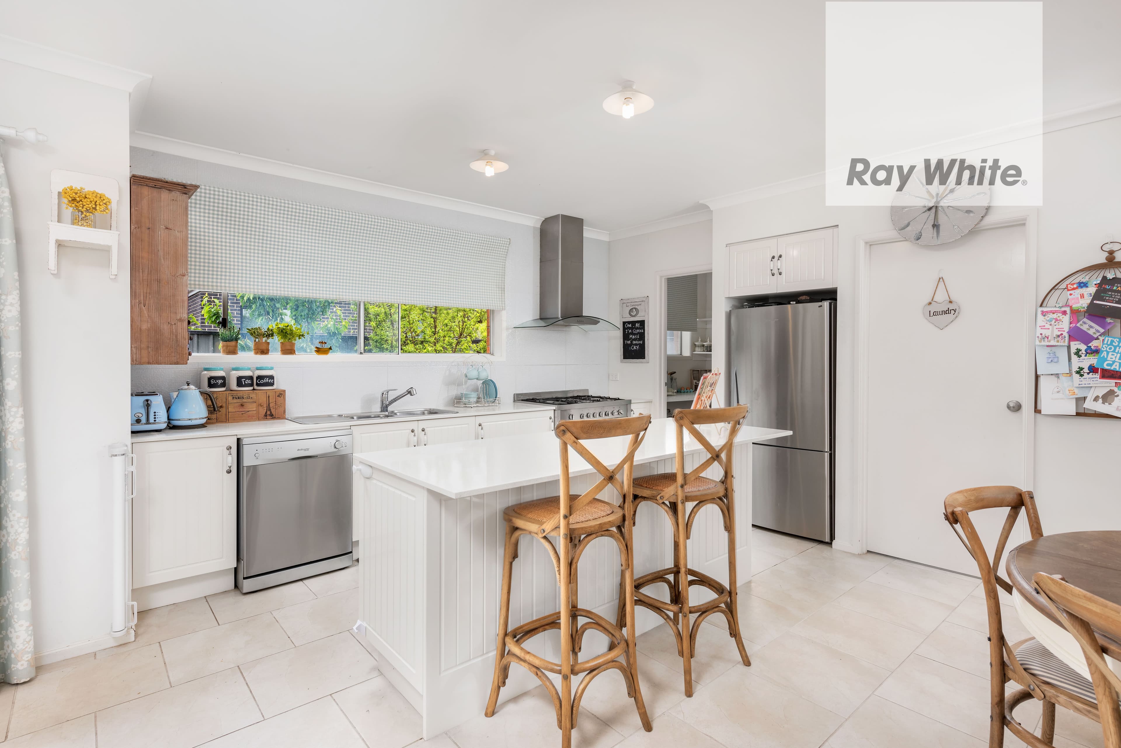 5 McCulloch Street, Mernda VIC 3754, Mernda - Thumbnail 2