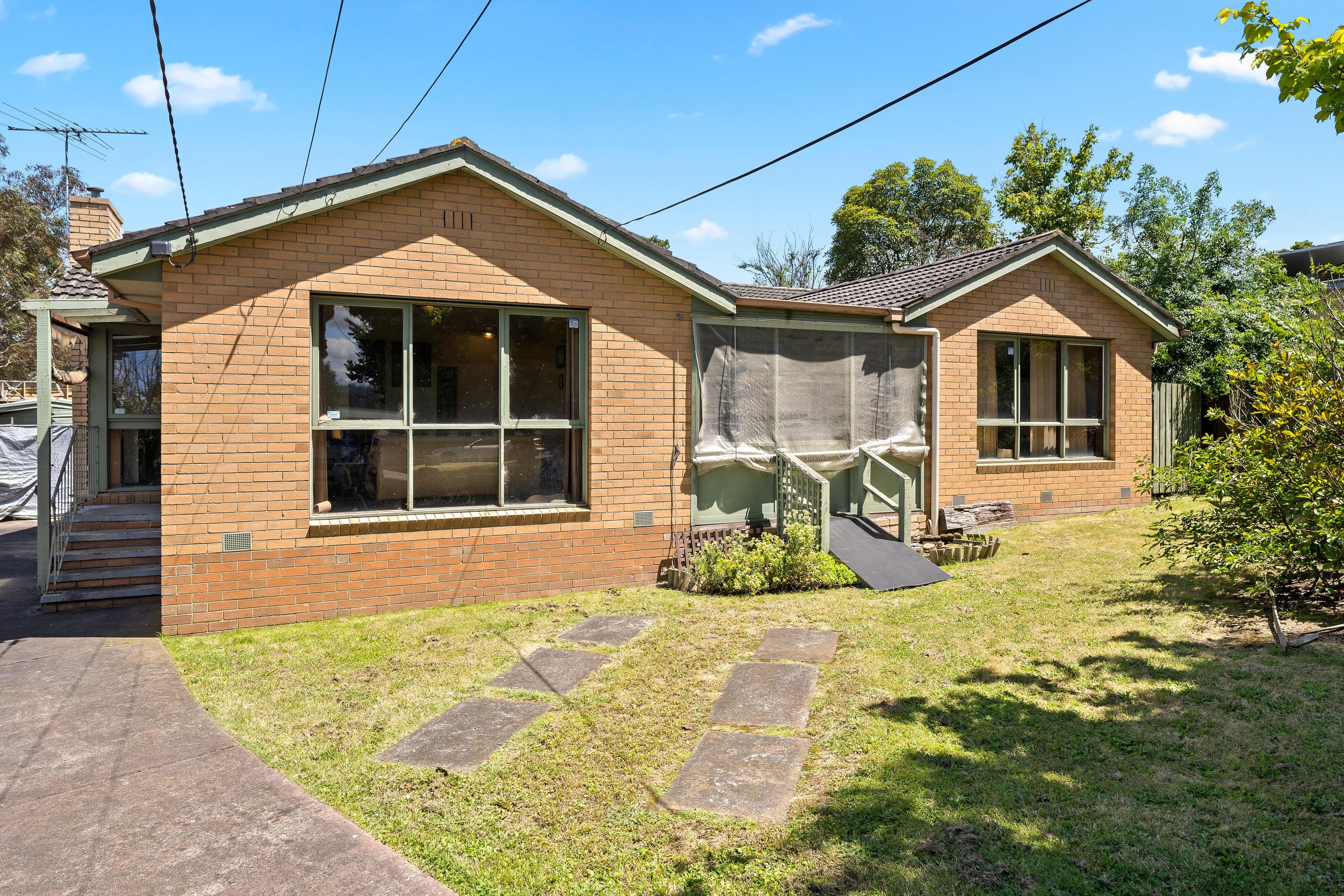 9 Oaklands Avenue, Ferntree Gully VIC 3156, Ferntree Gully - Thumbnail 3