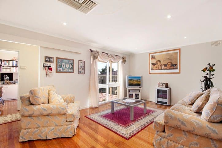 82 Pleasant Road, BULLEEN VIC 3105, Bulleen - Thumbnail 2