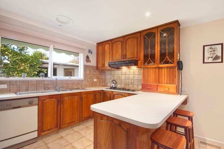 82 Pleasant Road, BULLEEN VIC 3105, Bulleen - Thumbnail 4