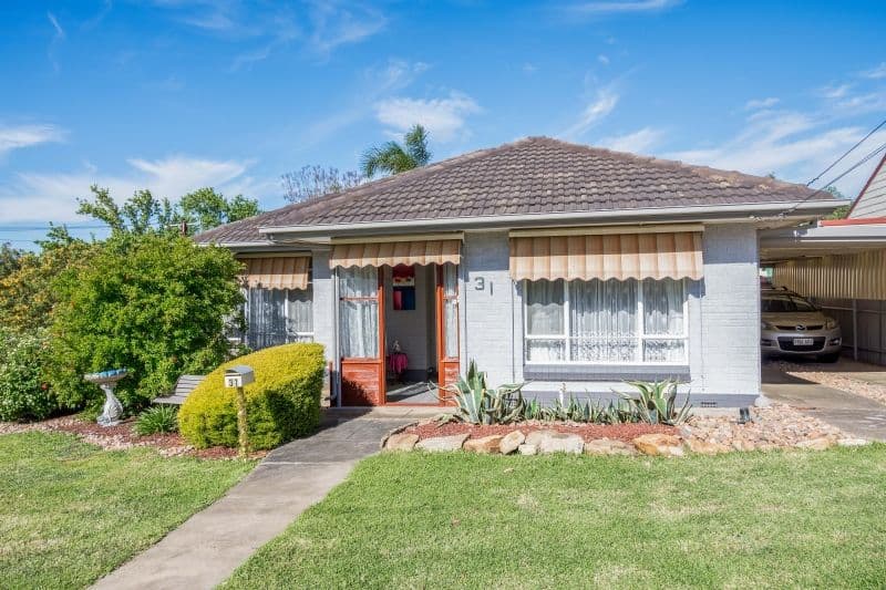 31 Padbury Road, Gilles Plains SA 5086, Gilles Plains - Thumbnail 2