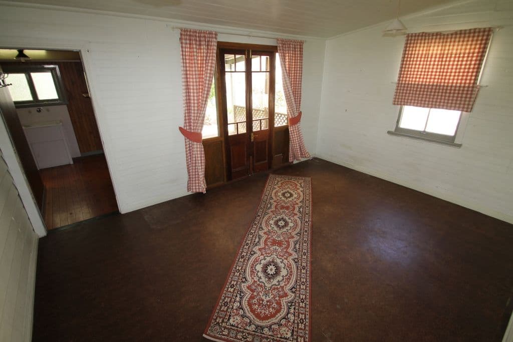 131 Hawker Street, QUIRINDI NSW 2343, Quirindi - Thumbnail 6