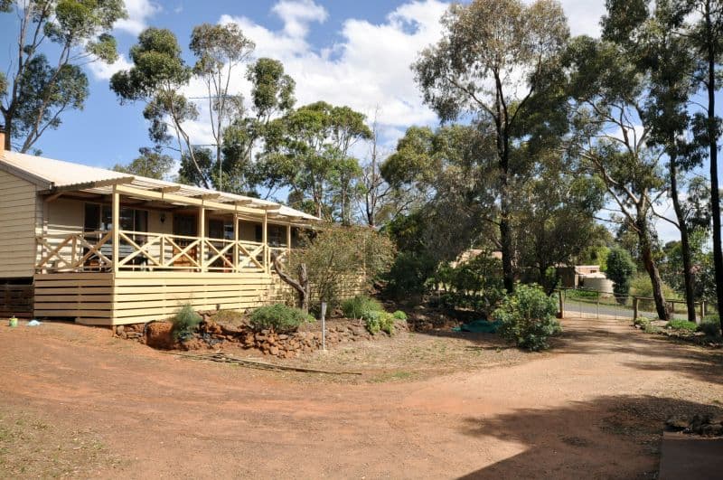 6 Pilloud Street, BANNOCKBURN VIC 3331, Bannockburn - Thumbnail 2