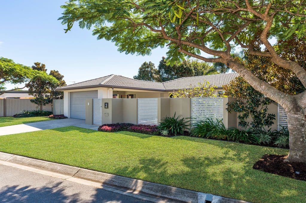 2 Tinba Court, Runaway Bay QLD 4216, Runaway Bay - Image 1