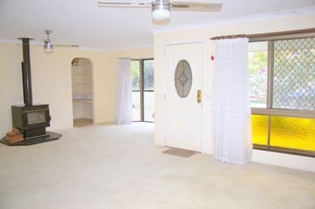 9 Spring Street, Deception Bay QLD 4508, Deception Bay - Thumbnail 3