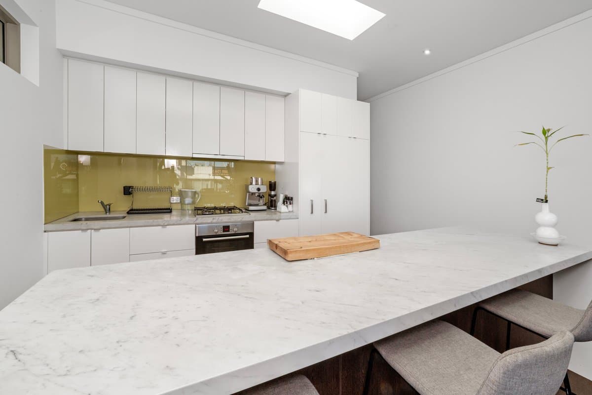 1 / 8 Bluff Rd, Black Rock, VIC, 3193, Black Rock - Thumbnail 4