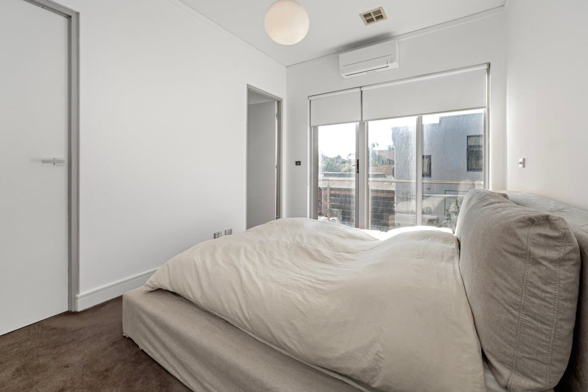 1 / 8 Bluff Rd, Black Rock, VIC, 3193, Black Rock - Thumbnail 5