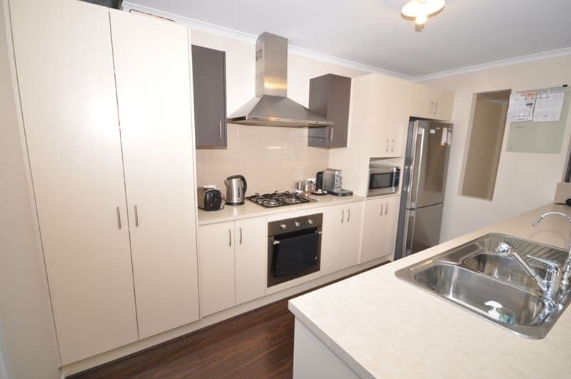 10 Chateau Avenue, ANDREWS FARM SA 5114, Andrews Farm - Thumbnail 4
