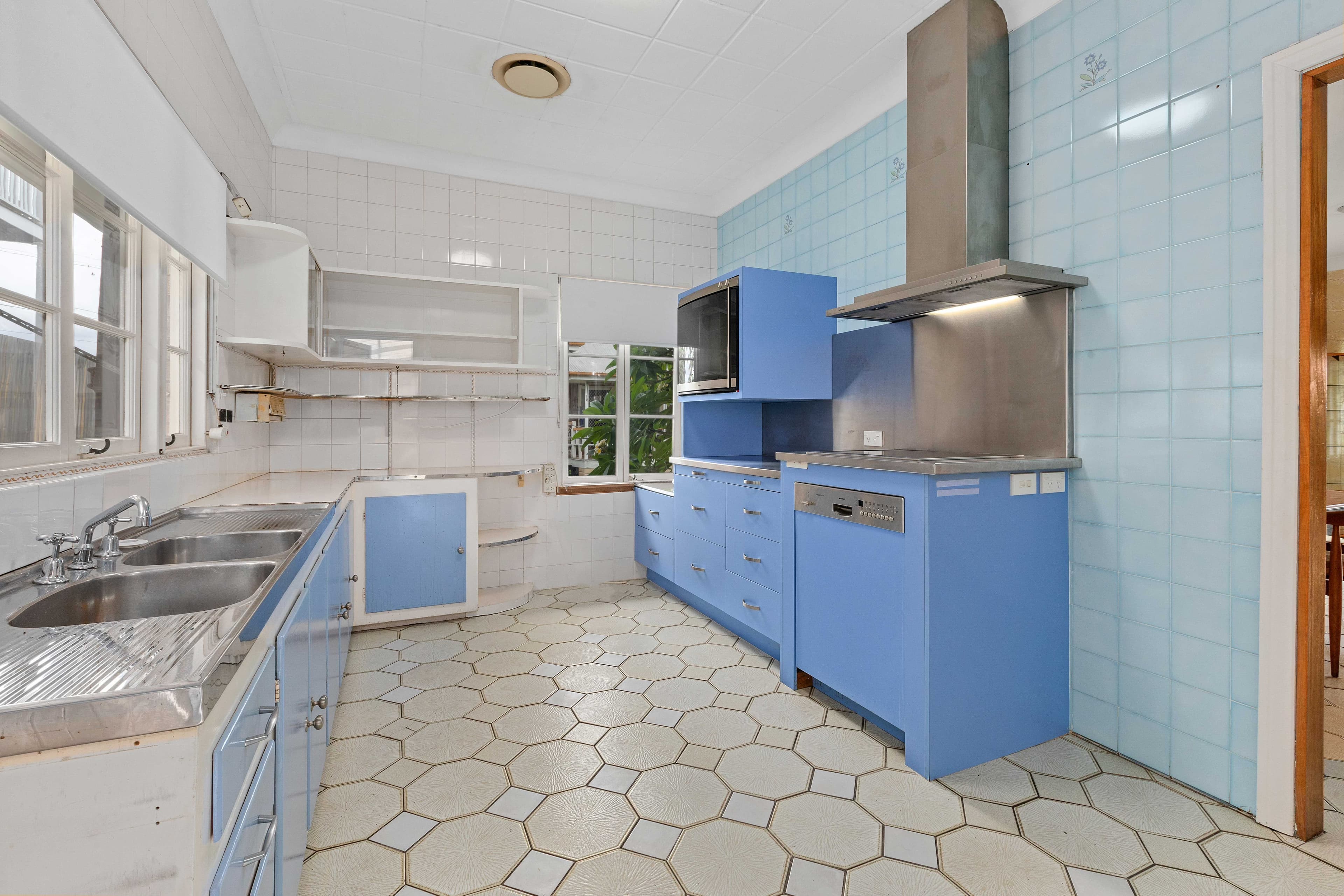 5 Madeline Street, Camp Hill QLD 4152, Camp Hill - Thumbnail 5