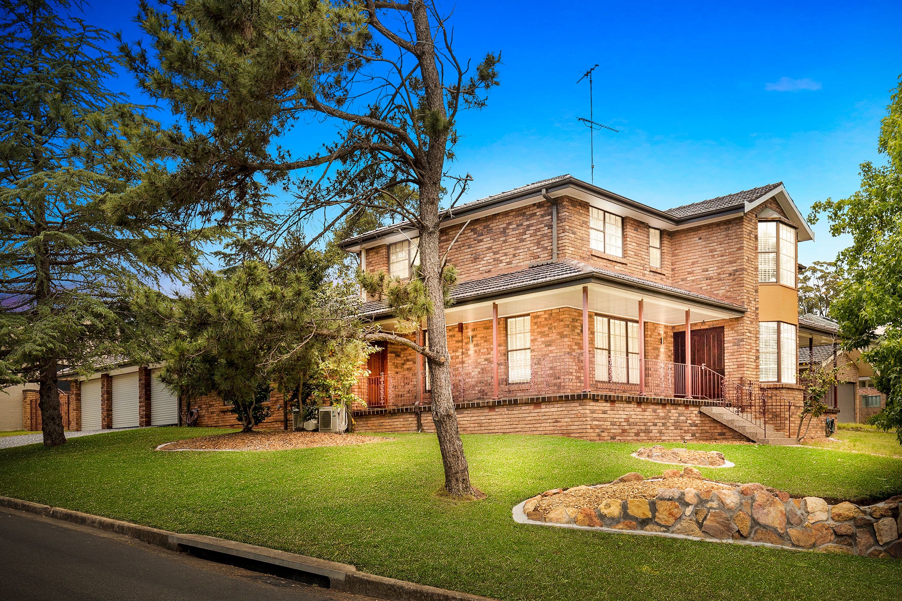 2 Dewhurst Avenue, Castle Hill NSW 2154, Castle Hill - Thumbnail 2