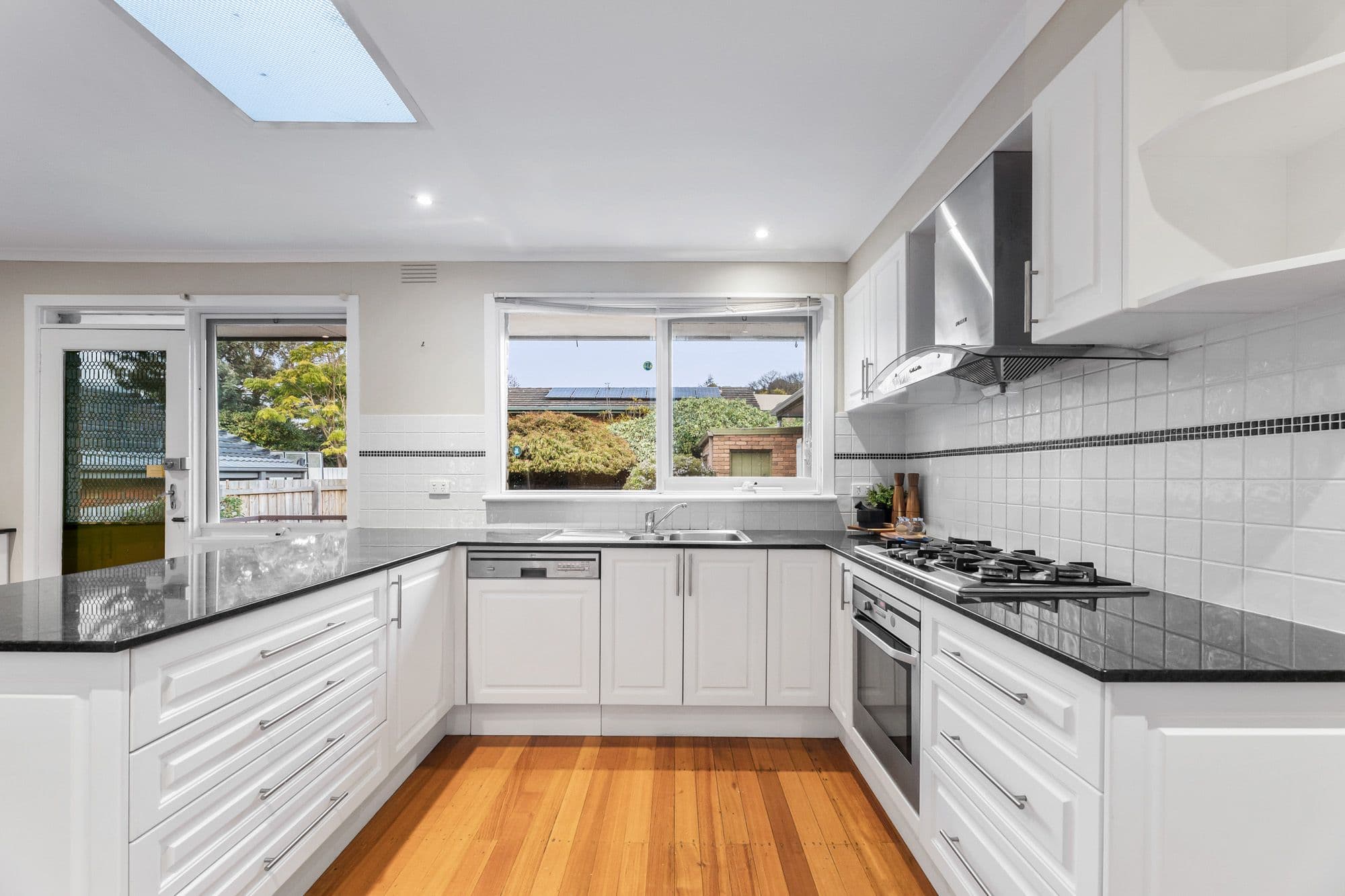 14 Weeden Drive, Vermont South VIC 3133, Vermont South - Thumbnail 6