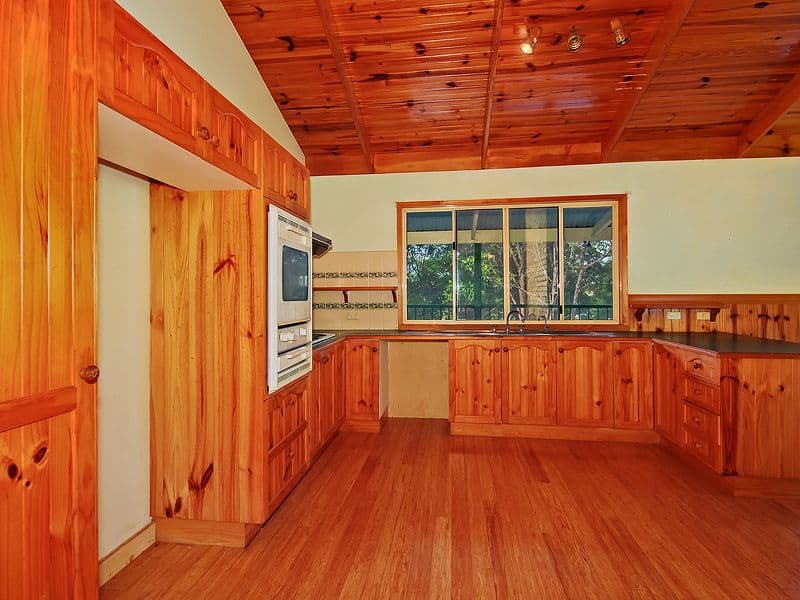 65 Hersden Court, BONOGIN QLD 4213, Bonogin - Thumbnail 5