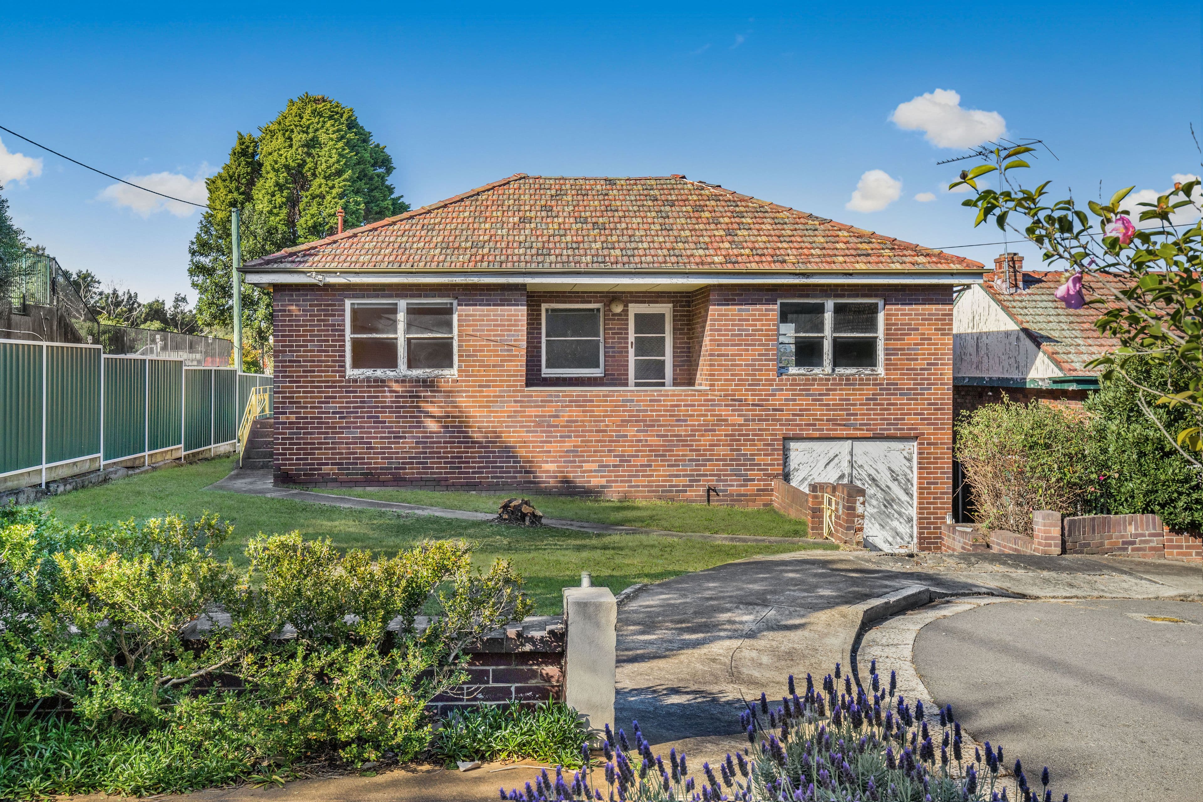9 Bayview Crescent, Henley NSW 2111, Henley - Thumbnail 2