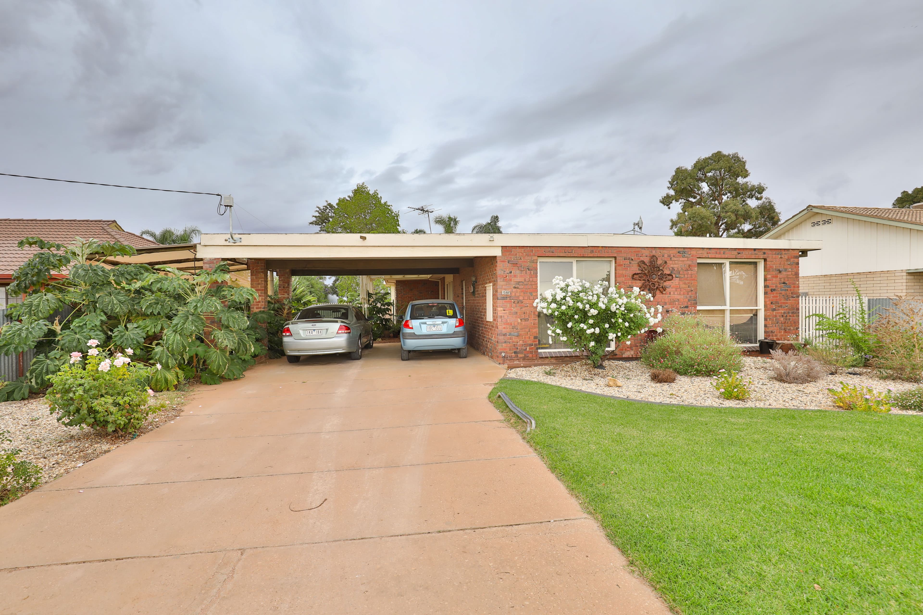 581 Karadoc Avenue, Irymple VIC 3498, Irymple - Thumbnail 2