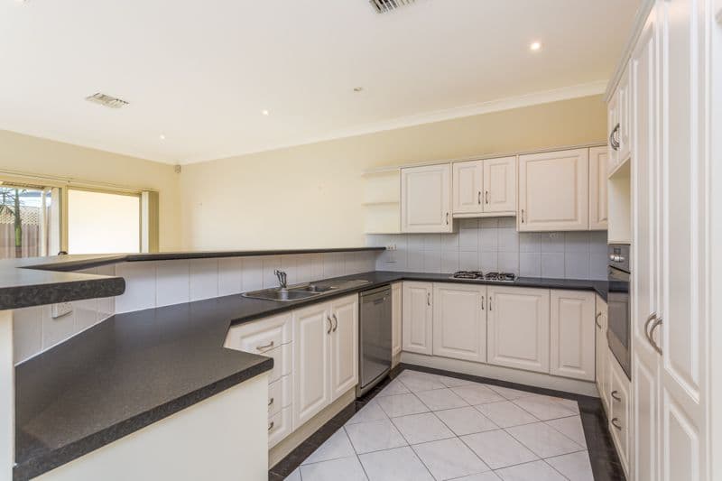 4 Edwin Street, WEST LAKES SHORE SA 5020, West Lakes Shore - Thumbnail 2