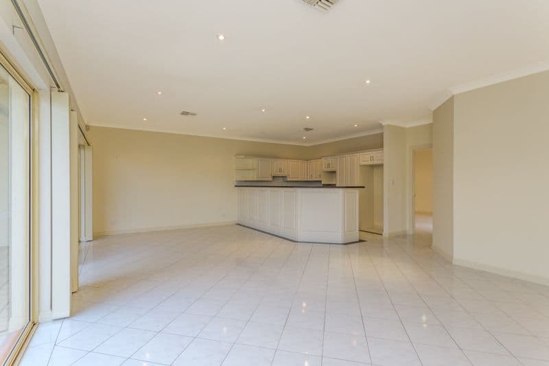 4 Edwin Street, WEST LAKES SHORE SA 5020, West Lakes Shore - Thumbnail 3