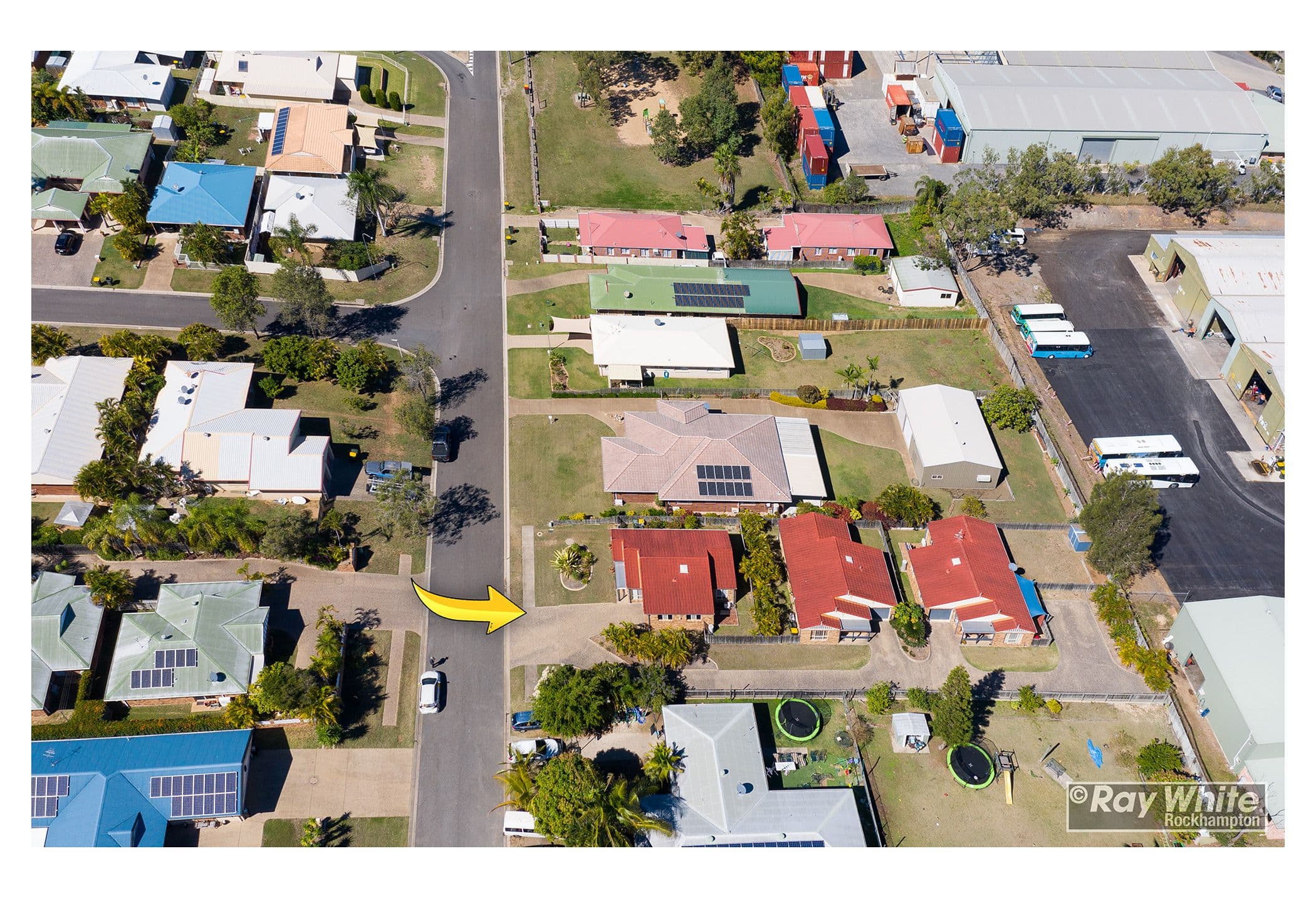 21 Price Avenue, Kawana QLD 4701, Kawana - Thumbnail 2
