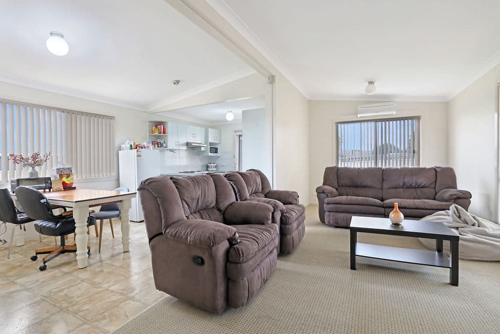 10 Willott Close, Eglinton, NSW, 2795, Eglinton - Thumbnail 2