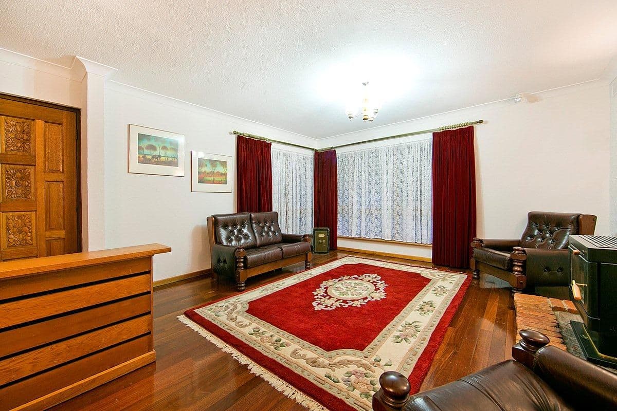 10 Giddings Avenue, TEA TREE GULLY SA 5091, Tea Tree Gully - Thumbnail 2