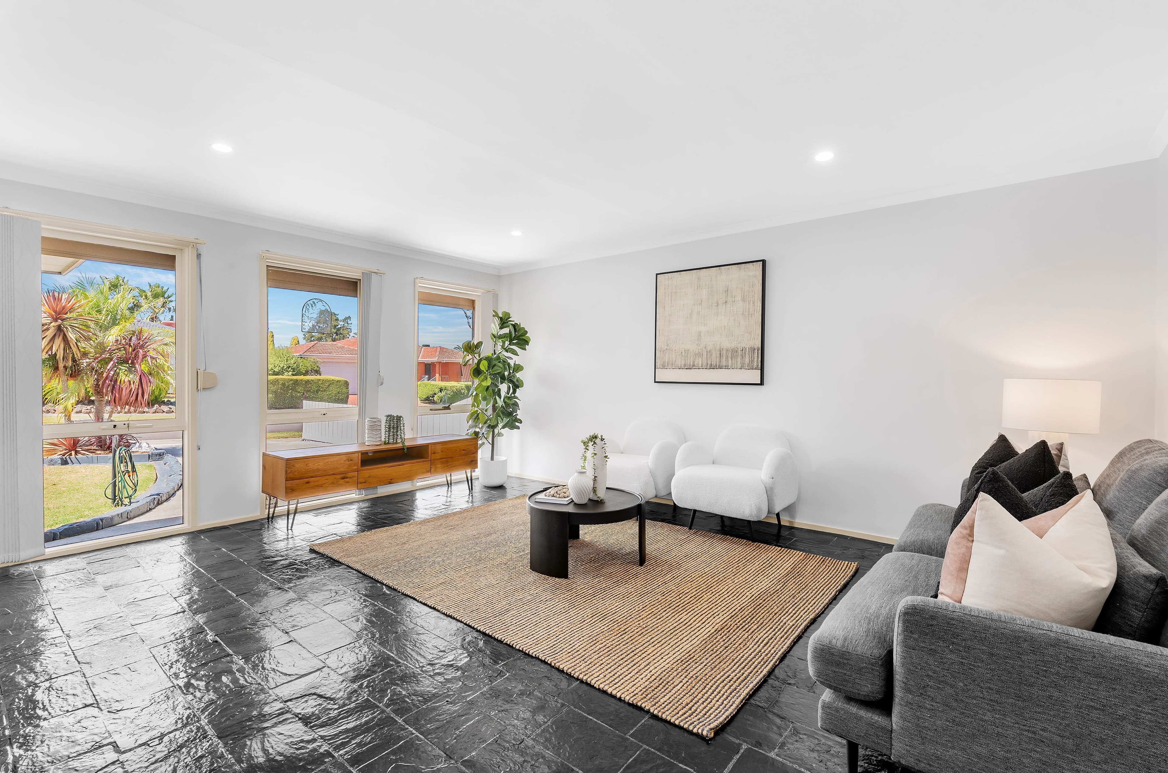 15 Medlar Court, Mill Park VIC 3082, Mill Park - Thumbnail 4