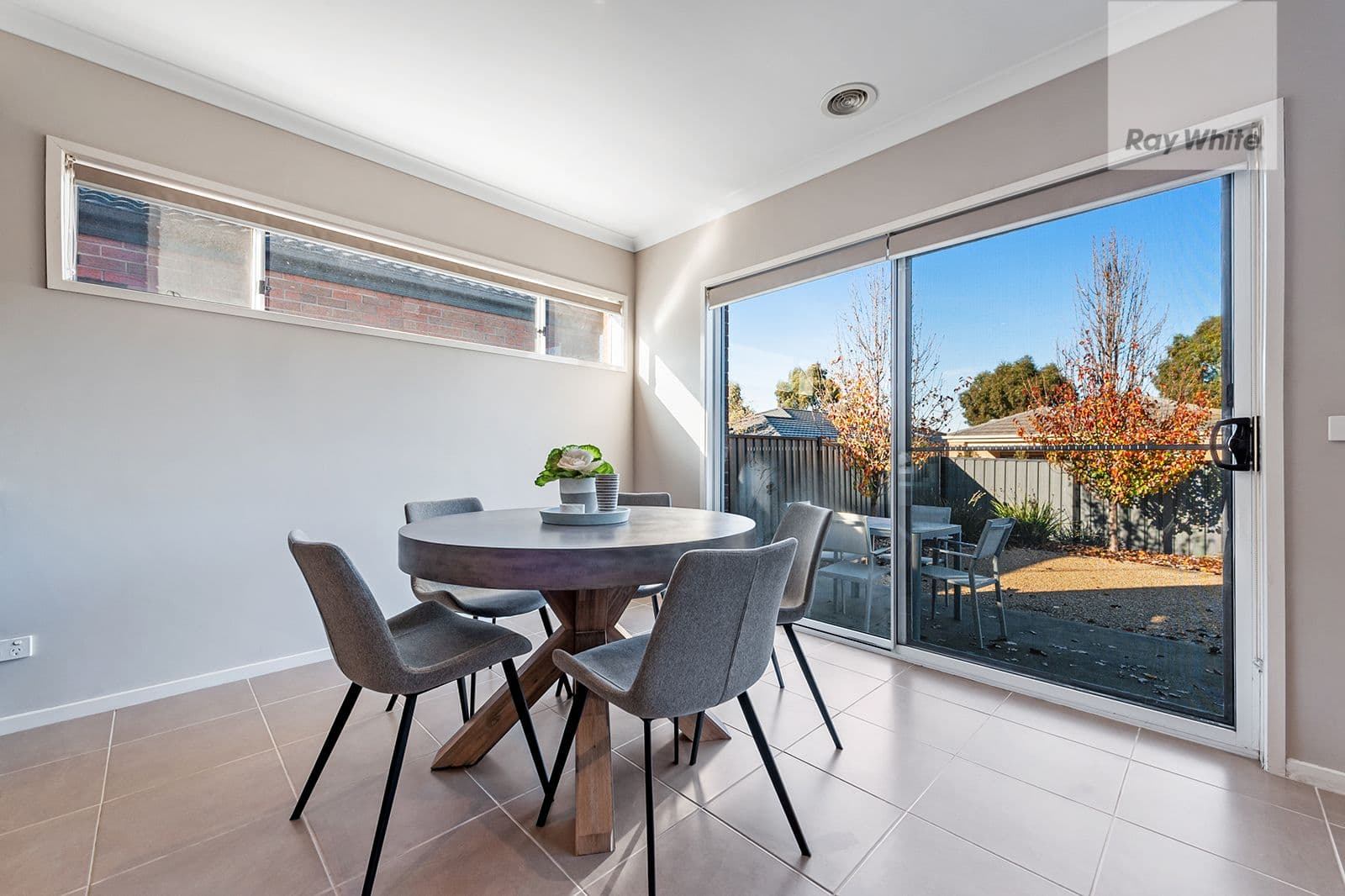 91 Charteris Drive, Craigieburn VIC 3064, Craigieburn - Thumbnail 4
