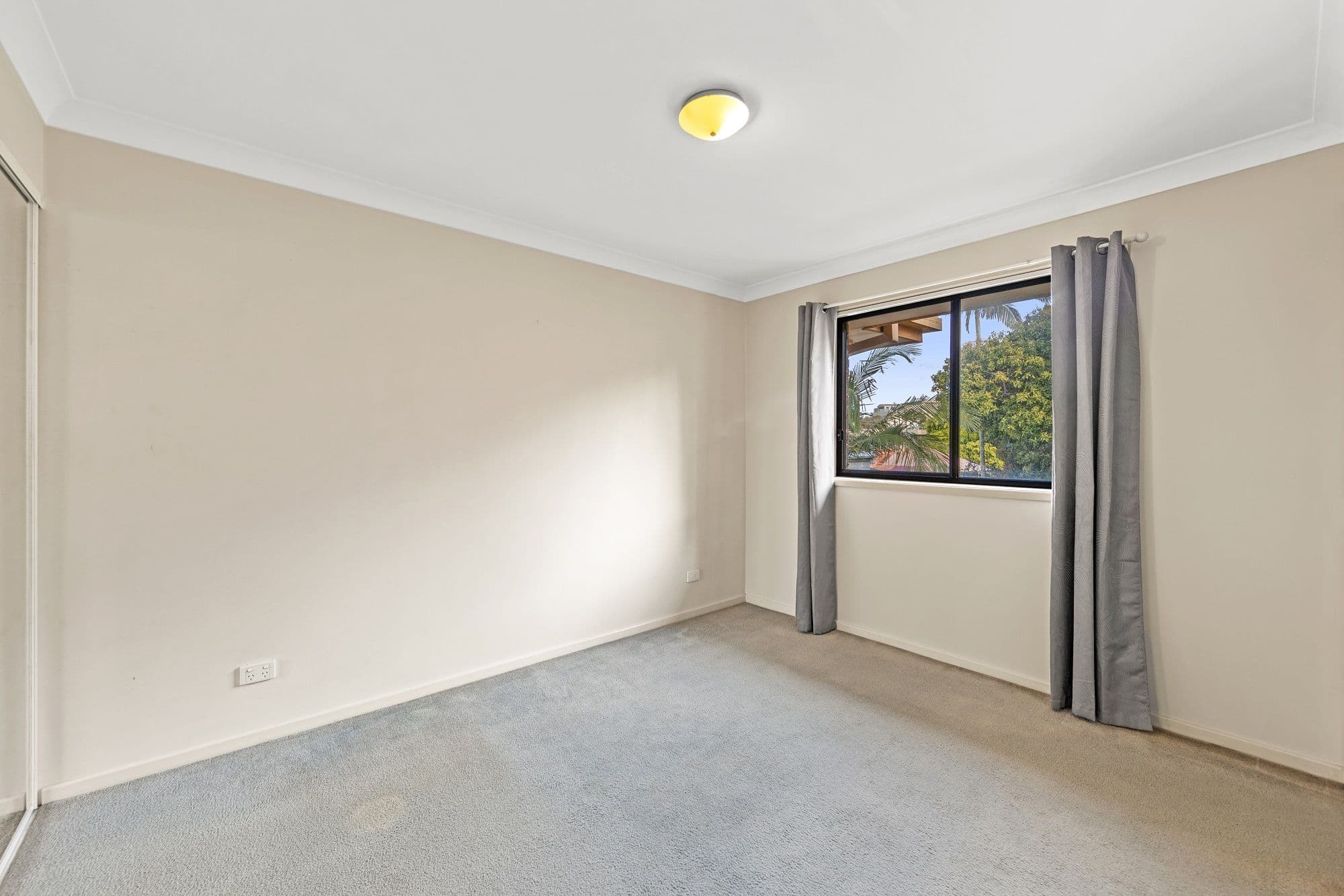56-58 Bauer Street, Southport QLD 4215, Southport - Thumbnail 6