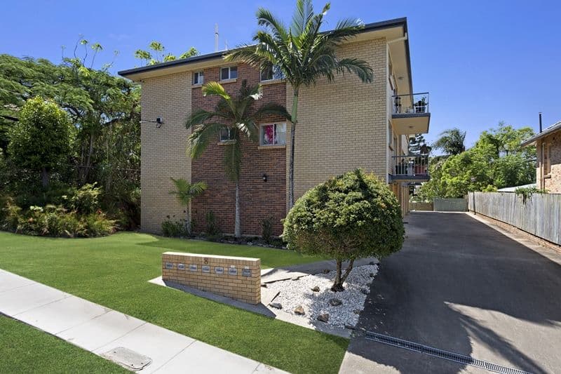 8 Barradine Street, Greenslopes QLD 4120, Greenslopes - Image 1