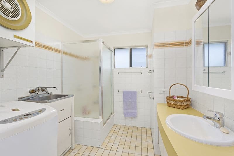 8 Barradine Street, Greenslopes QLD 4120, Greenslopes - Thumbnail 7