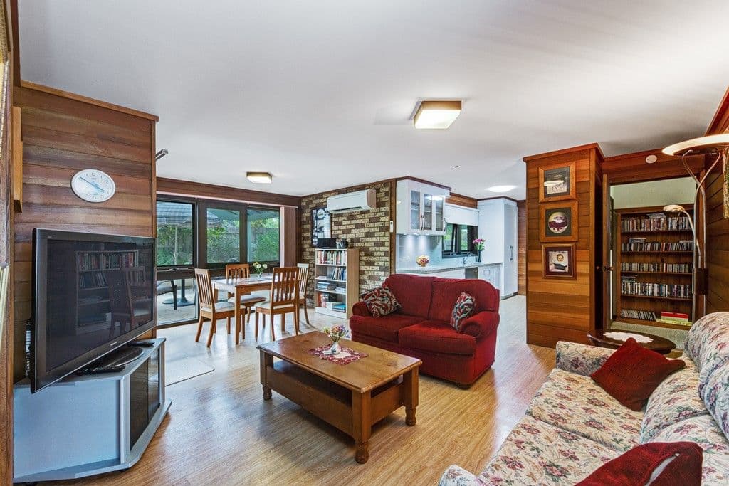 219 Shire Avenue, Mount Helen VIC 3350, Mount Helen - Thumbnail 4