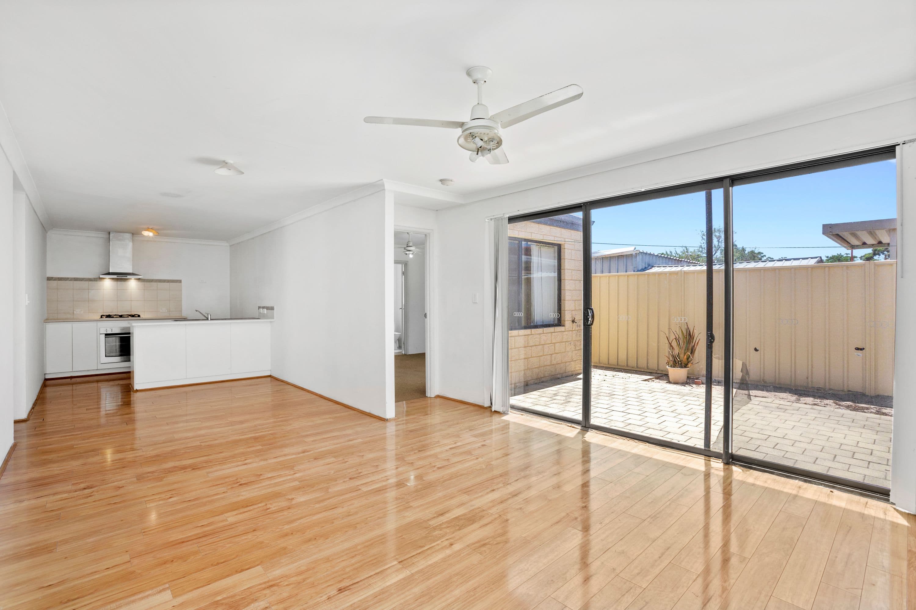 23a Trangie Way, Kelmscott WA 6111, Kelmscott - Thumbnail 2