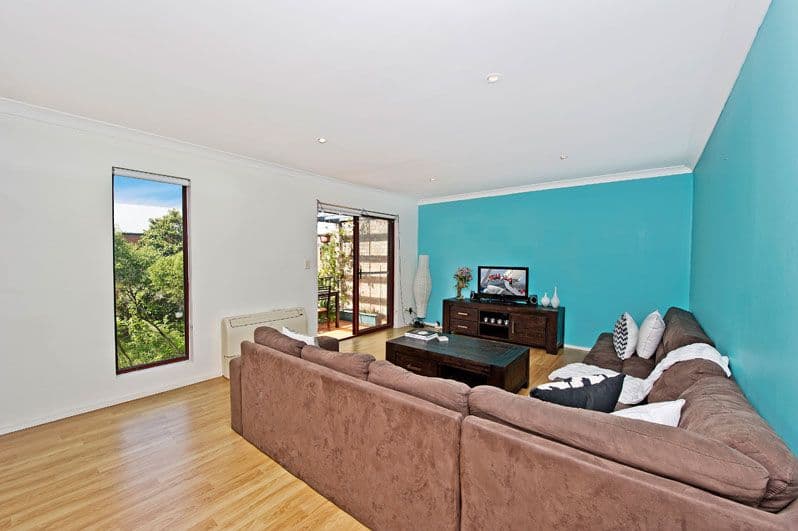 1 Kensington Mews, Redfern NSW 2016, Redfern - Thumbnail 2