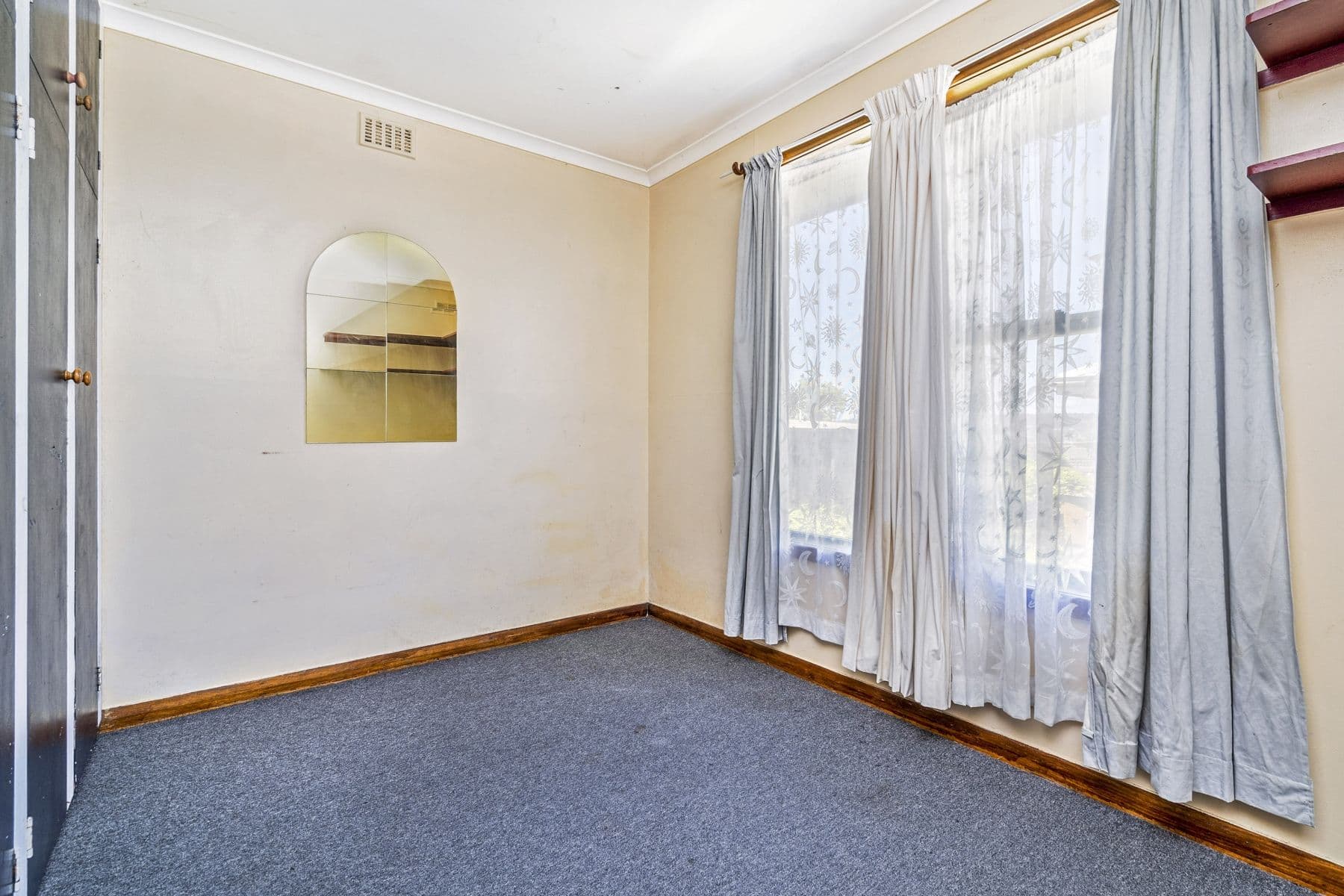 8 Paringa Avenue, Newnham TAS 7248, Newnham - Thumbnail 5