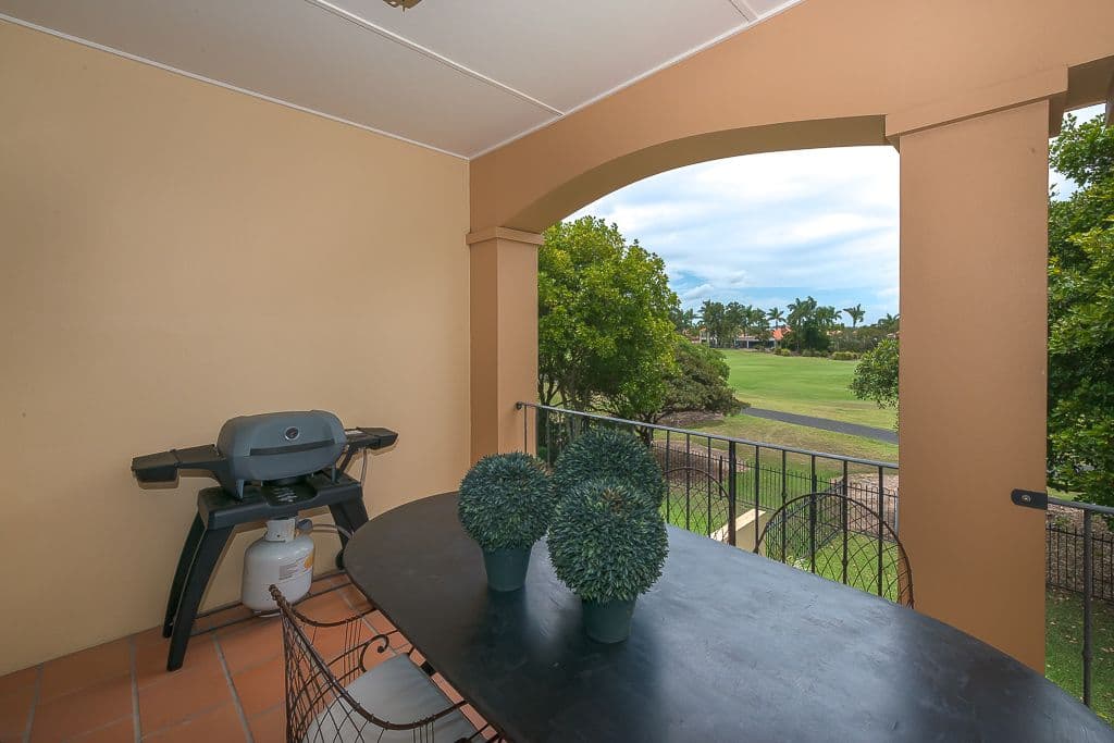 3275 Palladian Drive, Hope Island QLD 4212, Hope Island - Thumbnail 3
