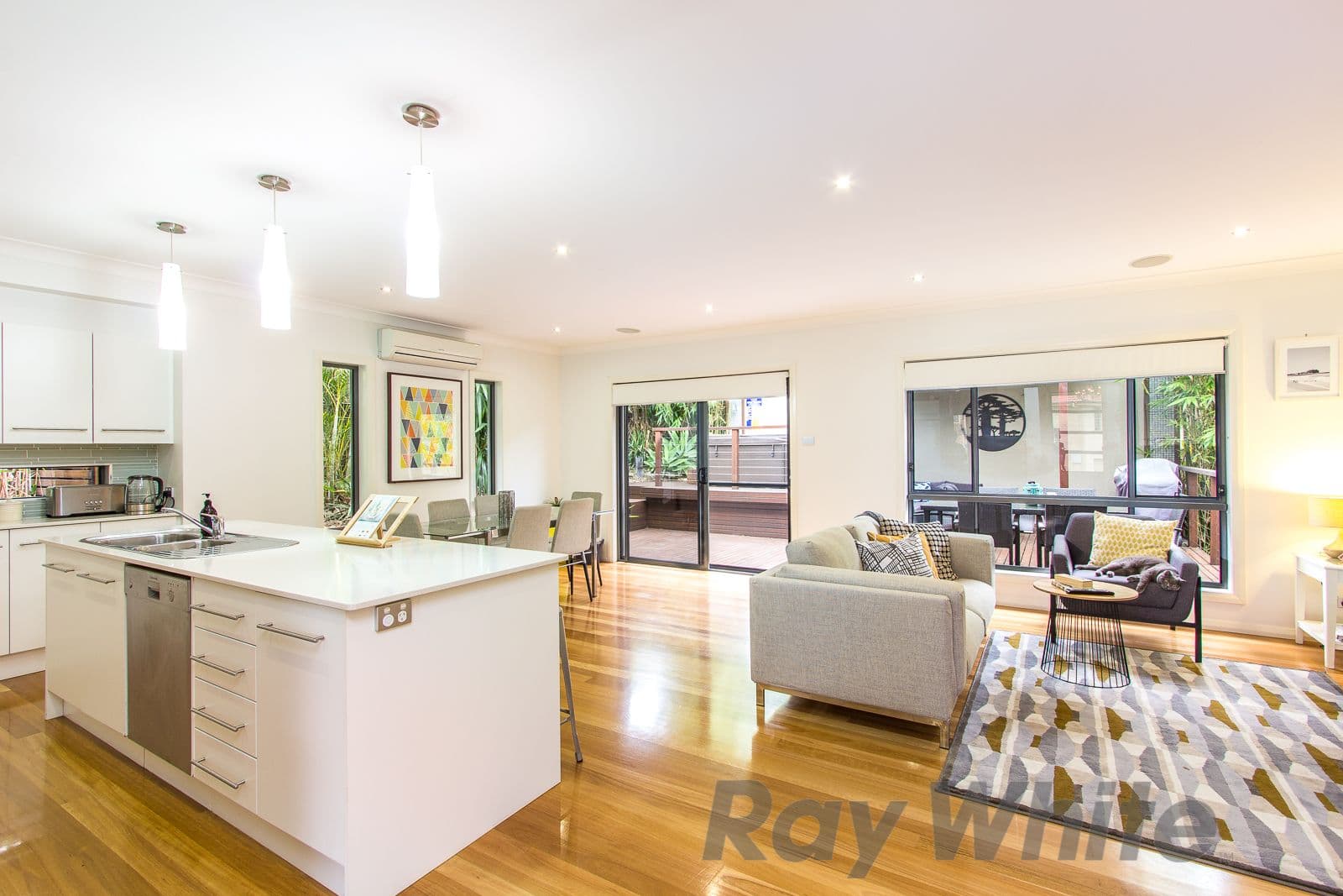 27 Trent Street, Charlestown - Thumbnail 3