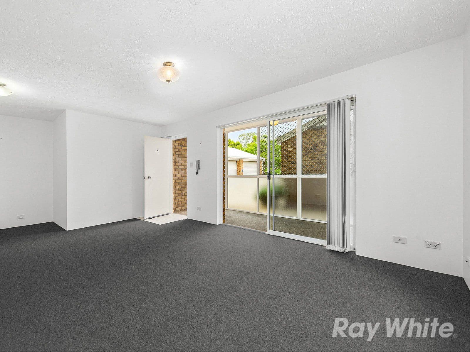 7 Rode Road, Wavell Heights QLD 4012, Wavell Heights - Thumbnail 2