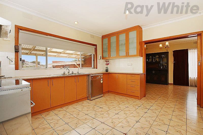 71 Huskisson Avenue, Lalor VIC 3075, Lalor - Thumbnail 4