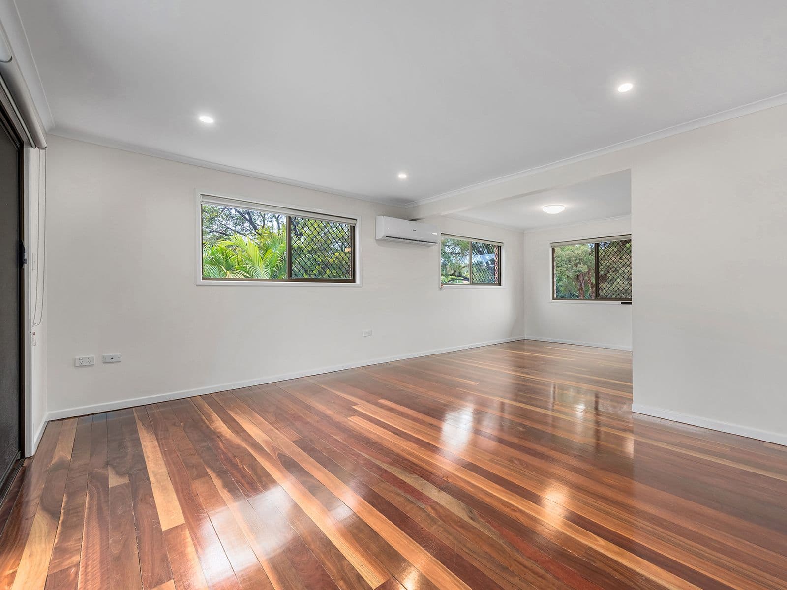 2 Gwydir Street, Riverhills QLD 4074, Riverhills - Thumbnail 5