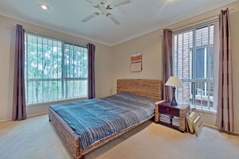 8 Greenridge Street, OXENFORD QLD 4210, Oxenford - Thumbnail 5