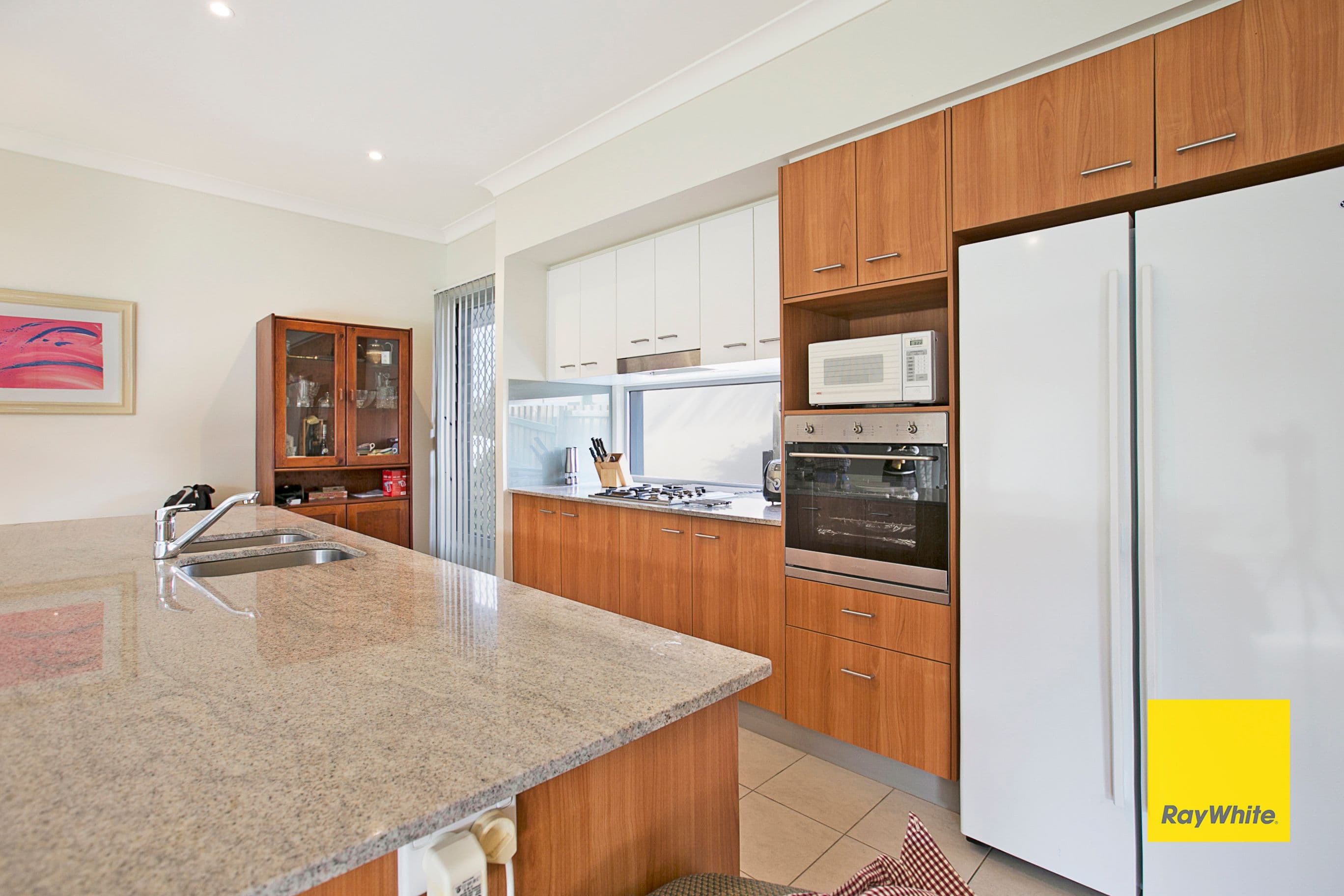 61 Mossvale Drive, Wakerley QLD 4154, Wakerley - Thumbnail 5