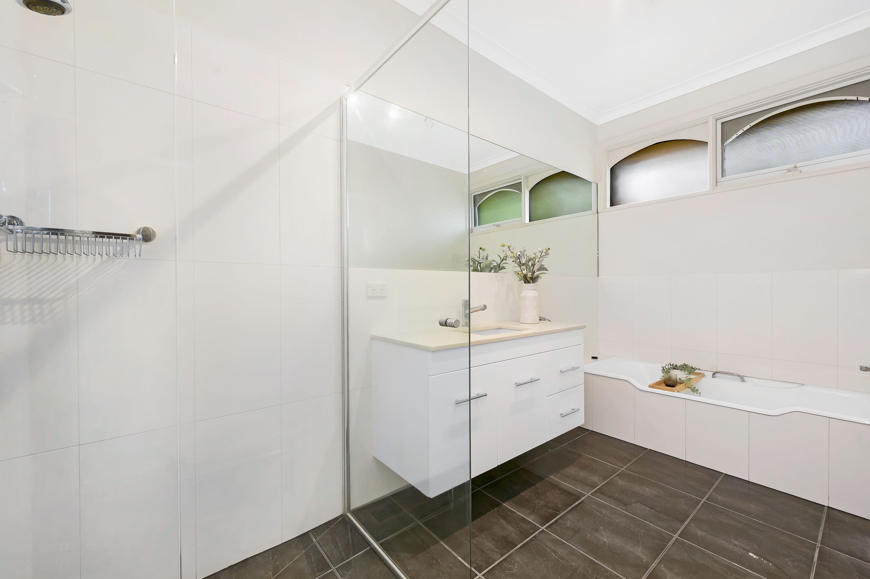 19 Curtis Avenue, Mount Waverley VIC 3149, Mount Waverley - Thumbnail 8