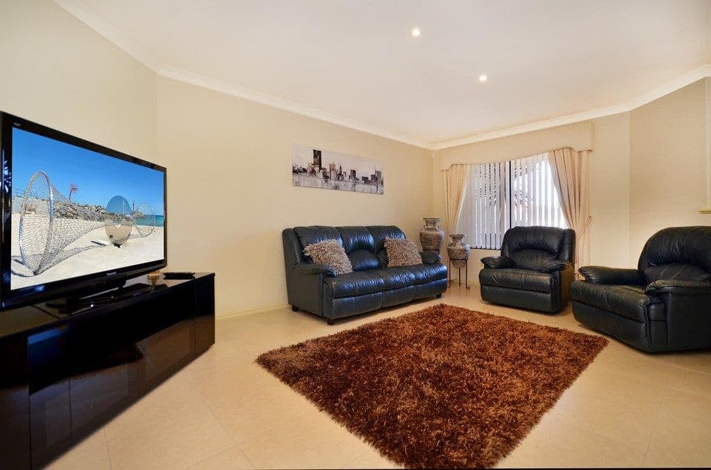 12 Banksaddle Place, DIANELLA WA 6059, Dianella - Thumbnail 4